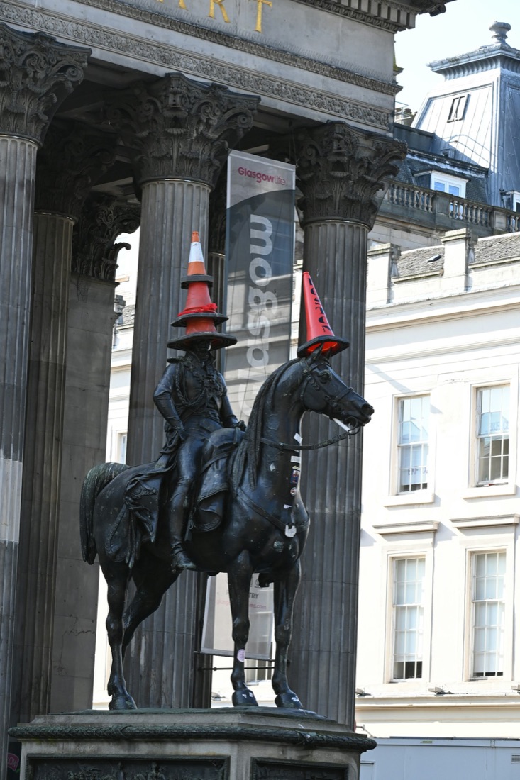 The Duke of Wellington statue with a traffic cone on its head, Glasgow